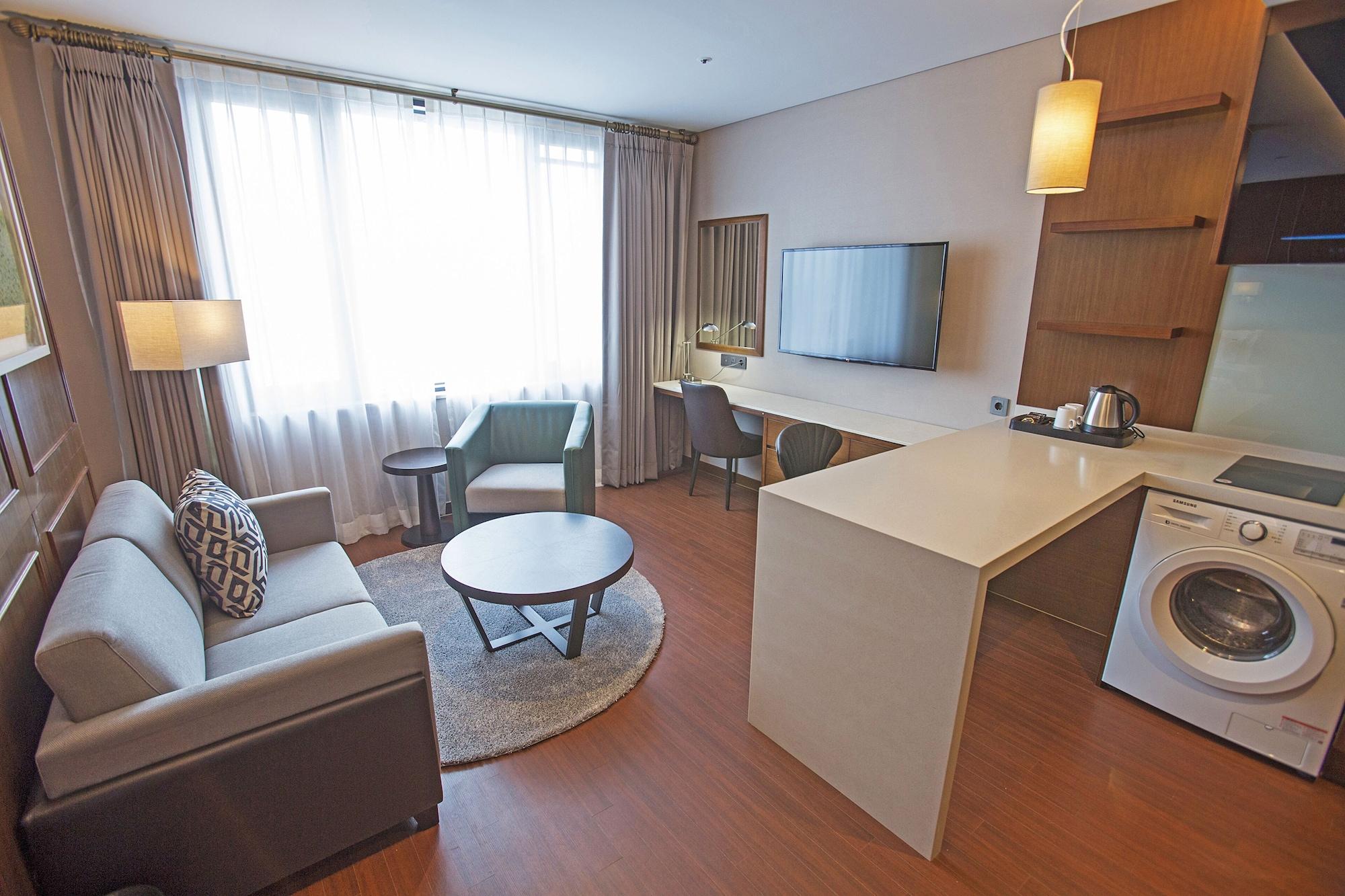 Gwangyang Lacky Hotel Extérieur photo