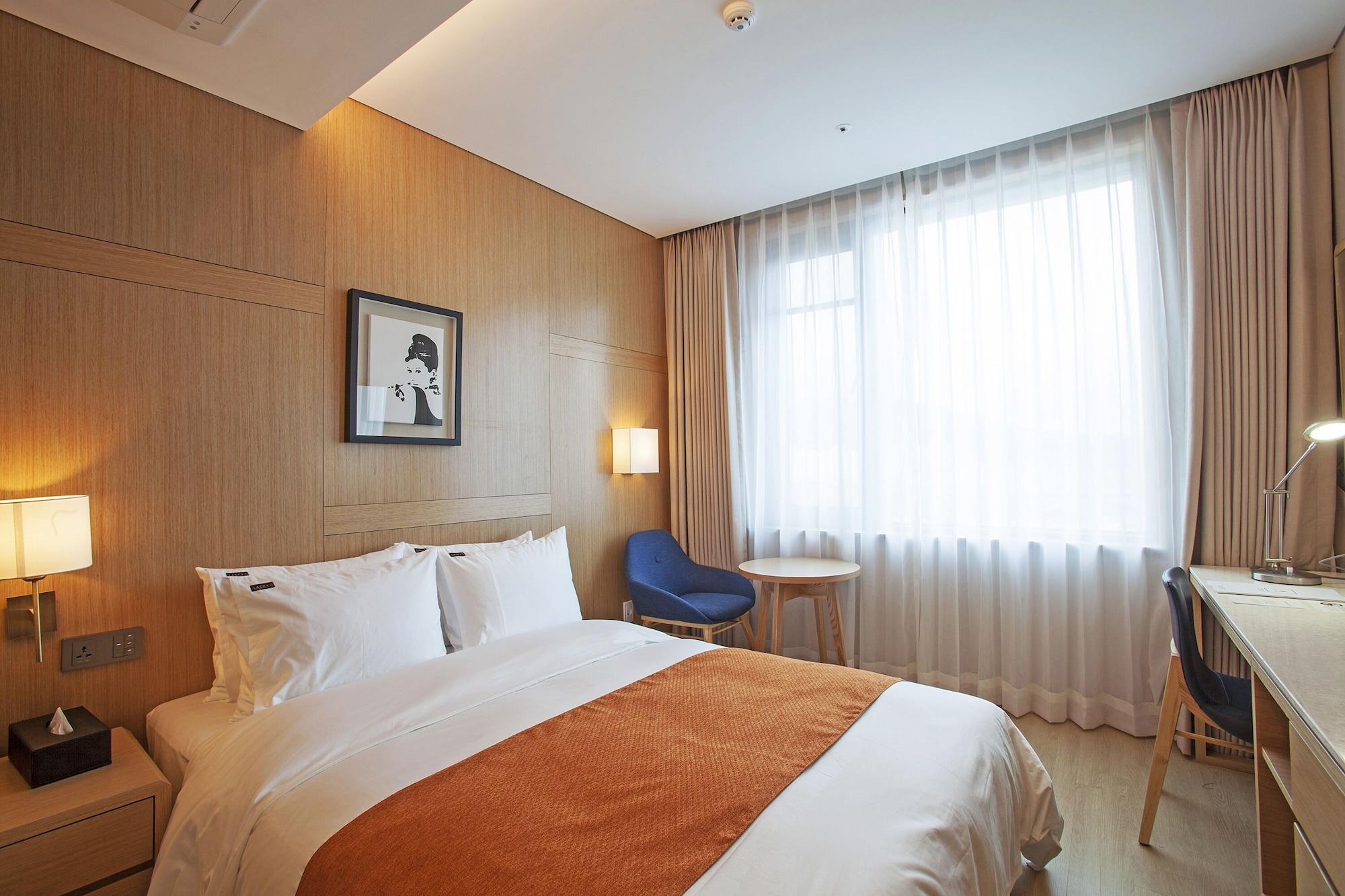 Gwangyang Lacky Hotel Extérieur photo